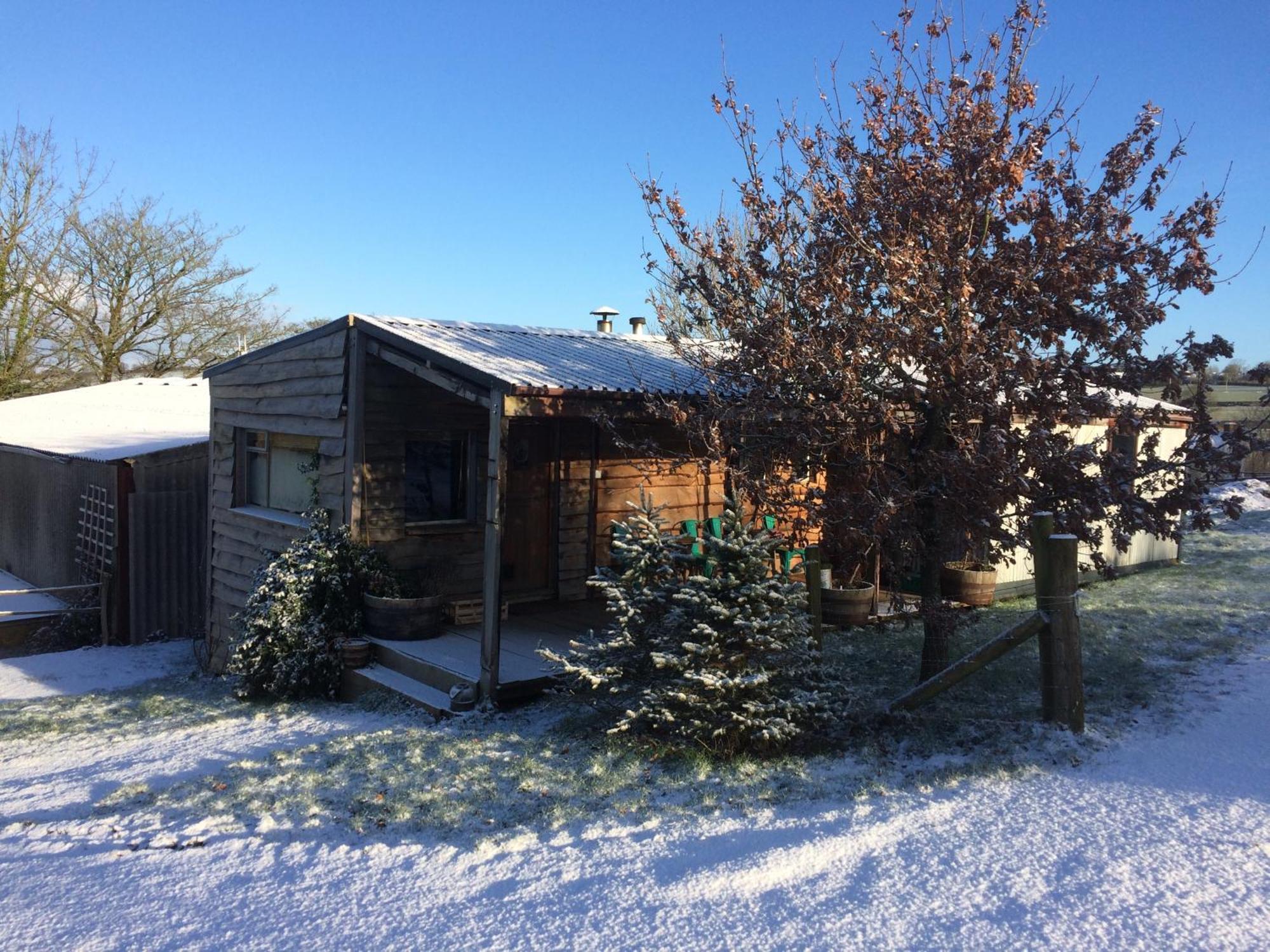 Ceridwen Glamping, Double Decker Bus And Yurts Hotel Llandysul Exterior photo